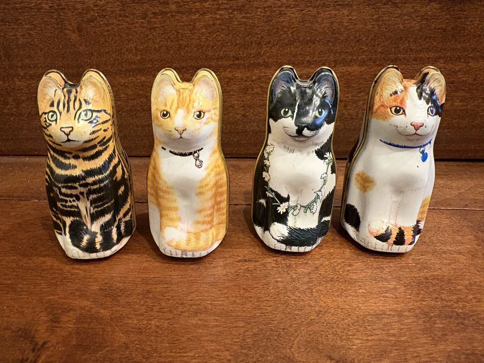 4 Vintage Hunkydory Dana Kubrick Cat Tins