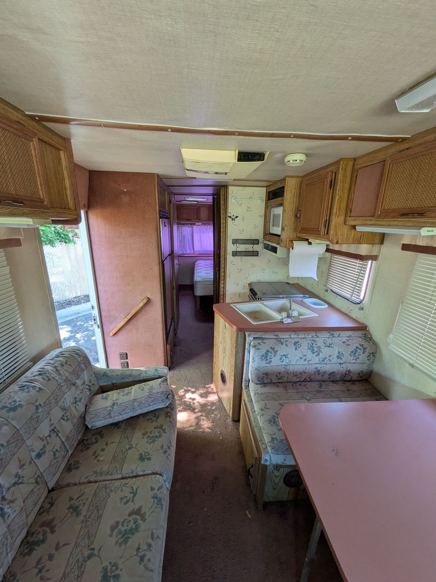 Main image 6