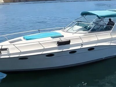 1994 36' Cruisers Yachts 3675 Esprit