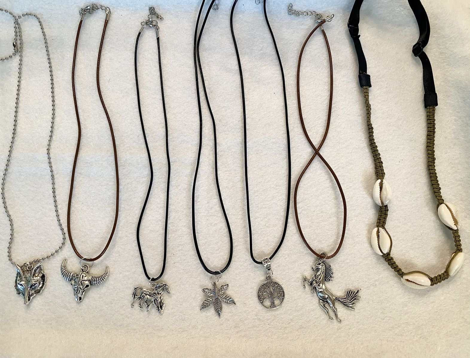 NEW! Unisex Necklaces & Choker - Wolf, Buffalo Skull, Horse, Leaf, Tree Pendants, Cowrie Shell - C PIX