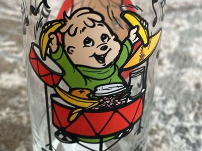 Theodore Alvin the Chipmunks Music Note Drinking Glass Karmon Ross Hardees 1985