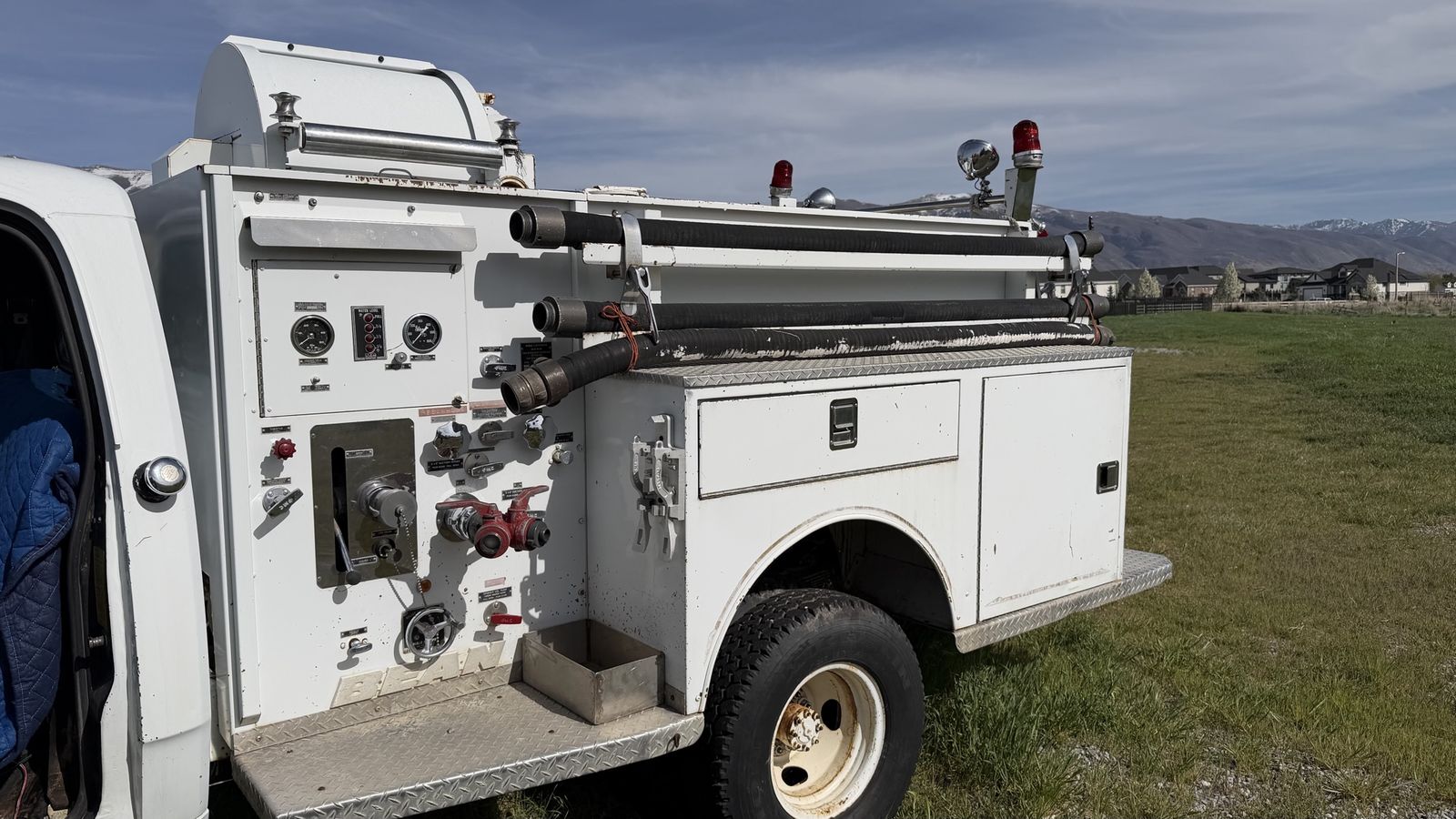 Brush Truck/Firefighter Truck Bed And pump