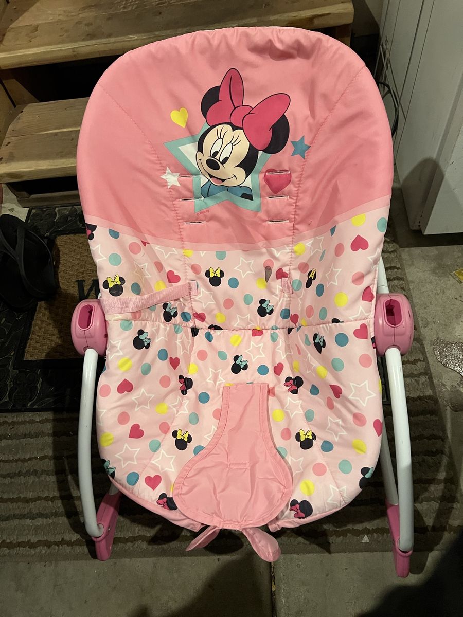Disney Baby Minnie Mouse Infant-to-Toddler Rocker Bouncer Seat - Pink, Hearts & Dots Print