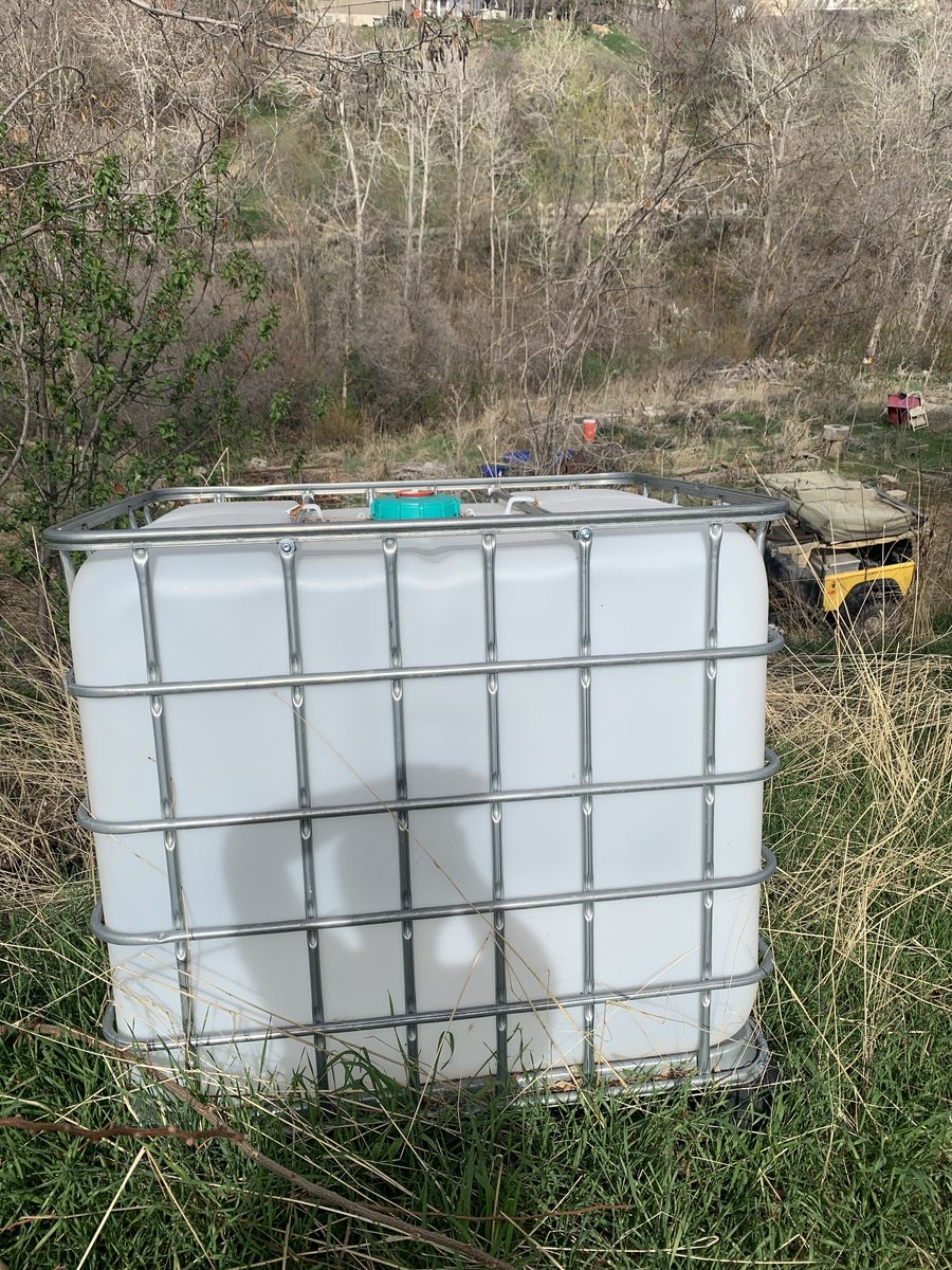 Four 275 Gallon IBC Totes