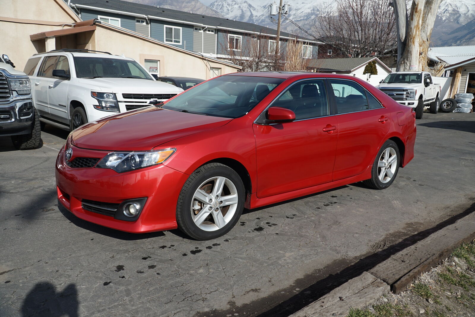 2012 TOYOTA CAMRY SE