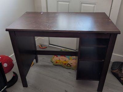 Free Desk, just come get it (Liberty Wells)
