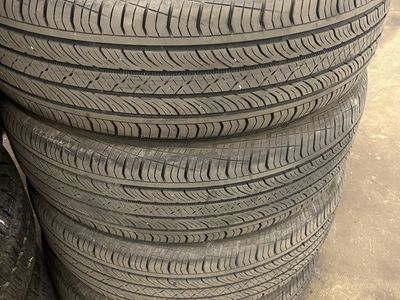 215/65R17