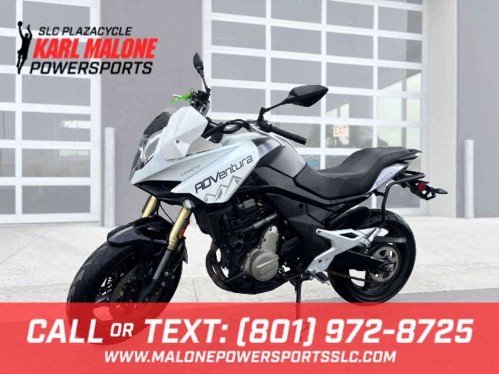 2022 CFMOTO 650 Adventura Nebula White/Matte Titan