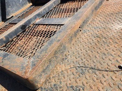 Rear receiver hitch wreck cargo rack