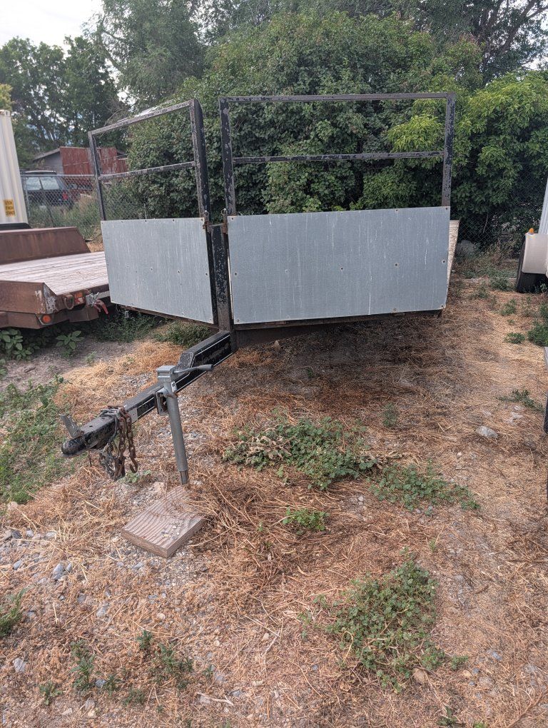 4 place snowmobile trailer
