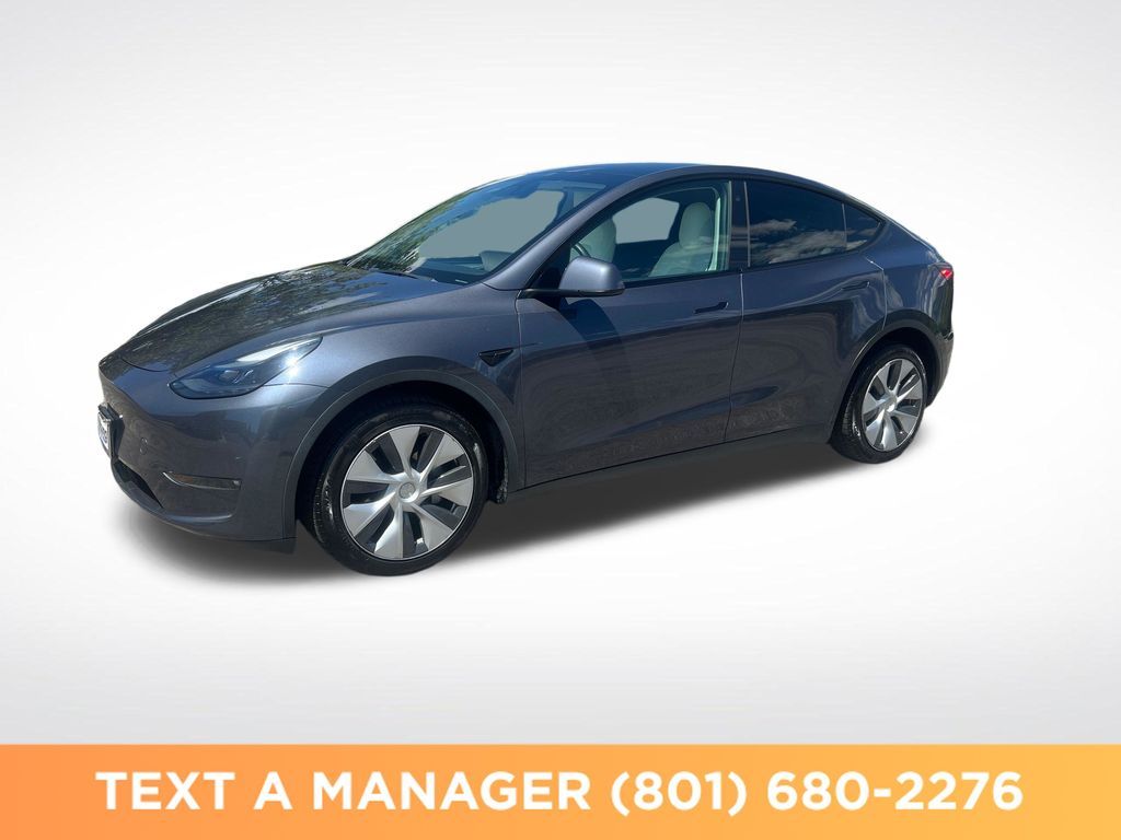 2023 Tesla Model Y Long Range