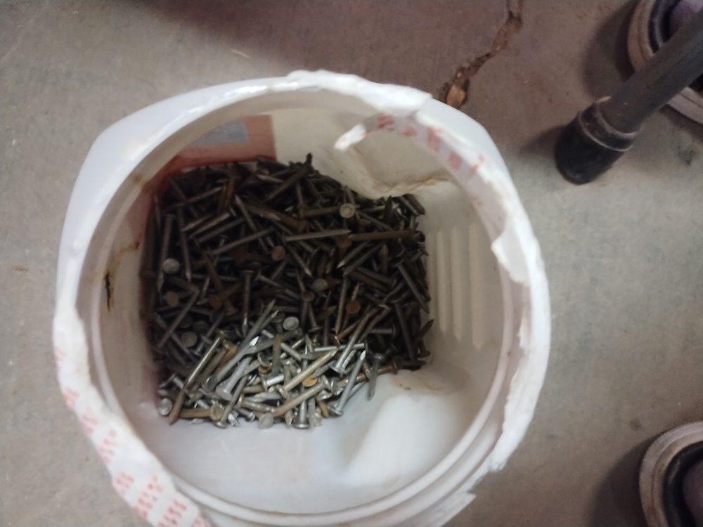 Concrete Nails 1 1/4