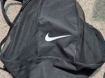 Nike Ball Bag