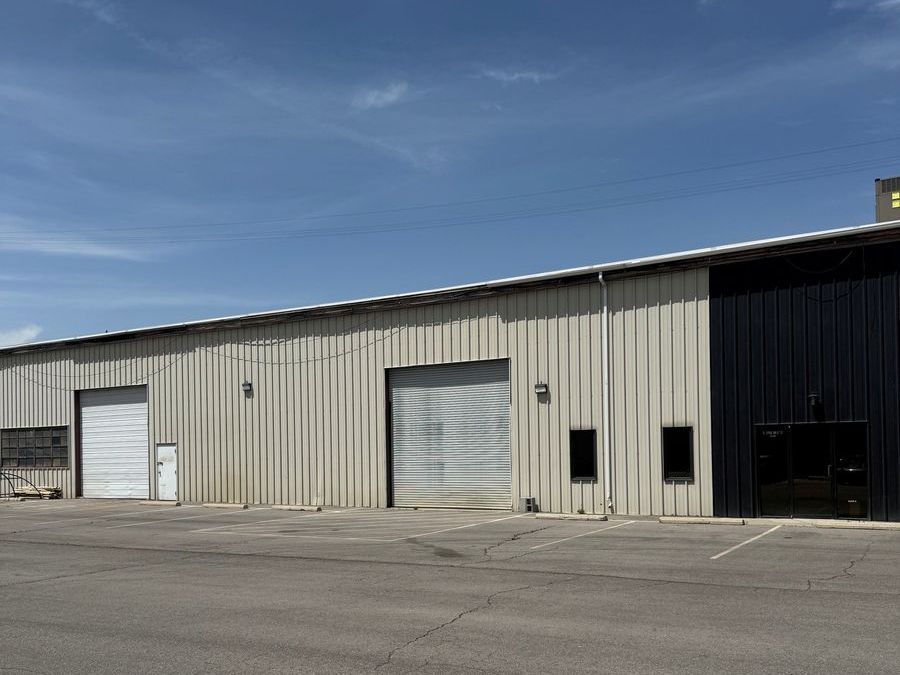 Main image 1