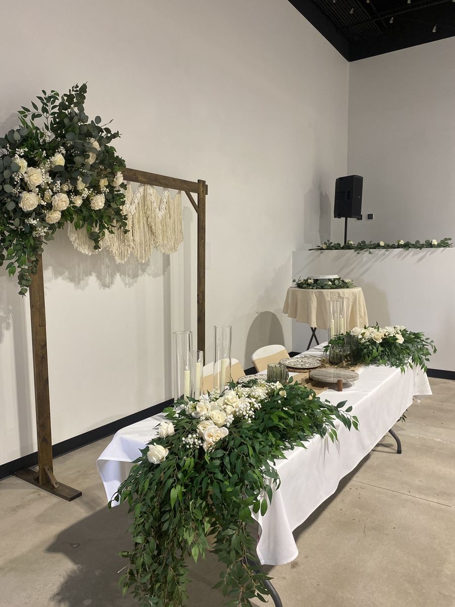 Wedding Decor Package for Sale!! Elegant Rustic/Modern Theme