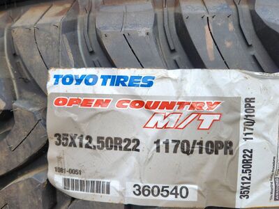 35x12.50r22 toyo open country mt