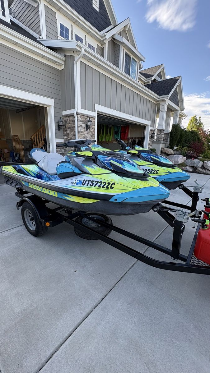 2020 SeaDoo GTI SE 130’s with Trailer