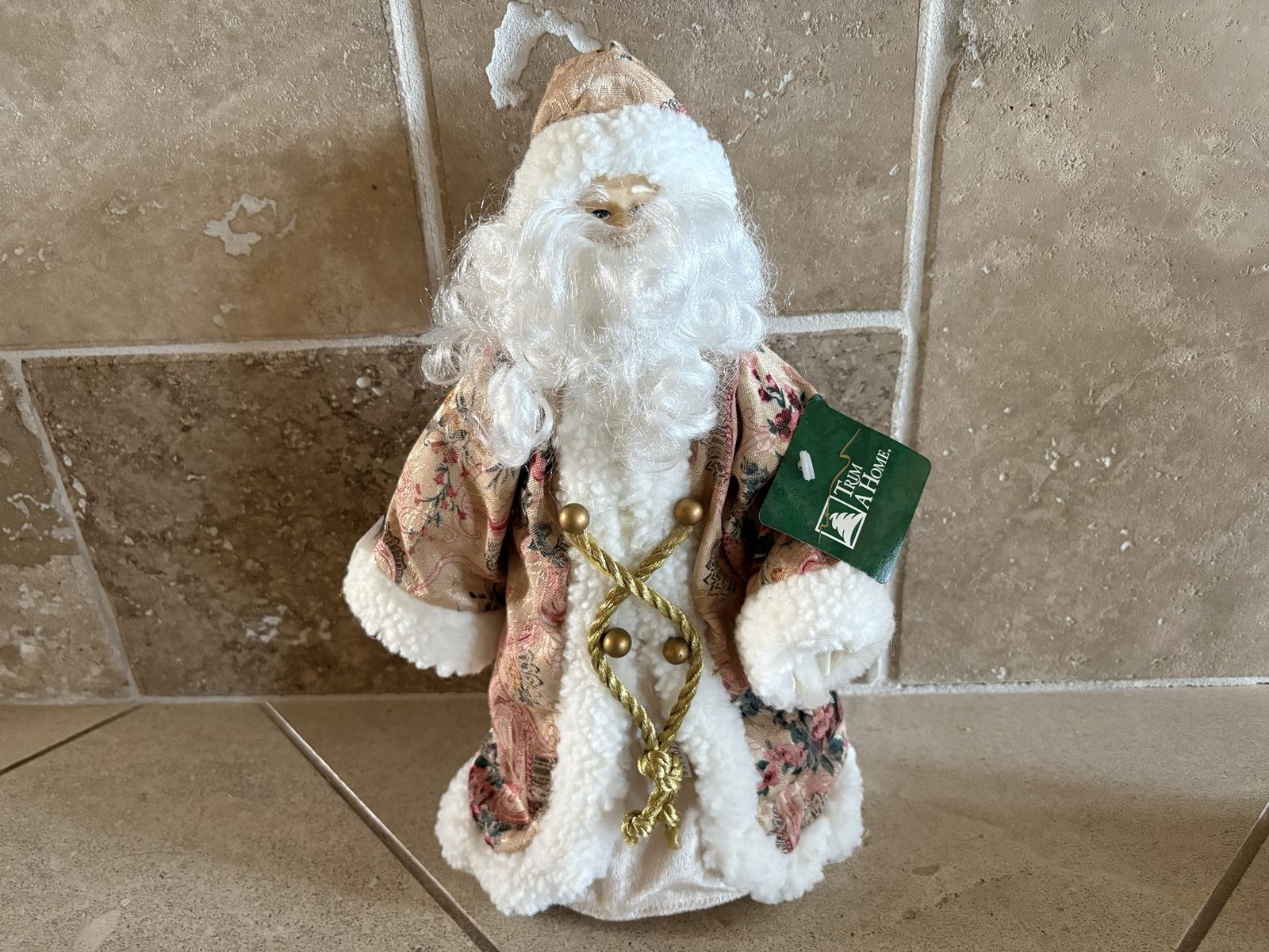 Victorian Santa Claus Tree Topper in Pink Robes