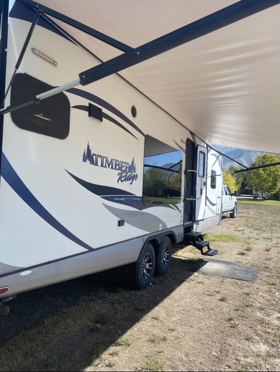 2016 Timber Ridge by Outdoors