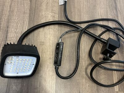 Aquarium light and Lid 29g