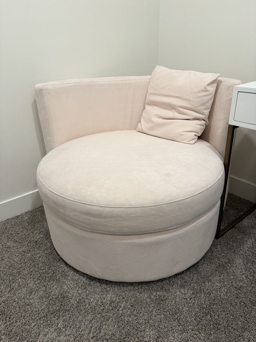 Large Pink Blush Accent Chair