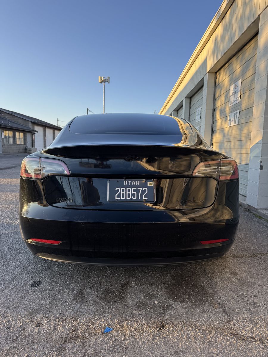 2022 Tesla Model 3 Base