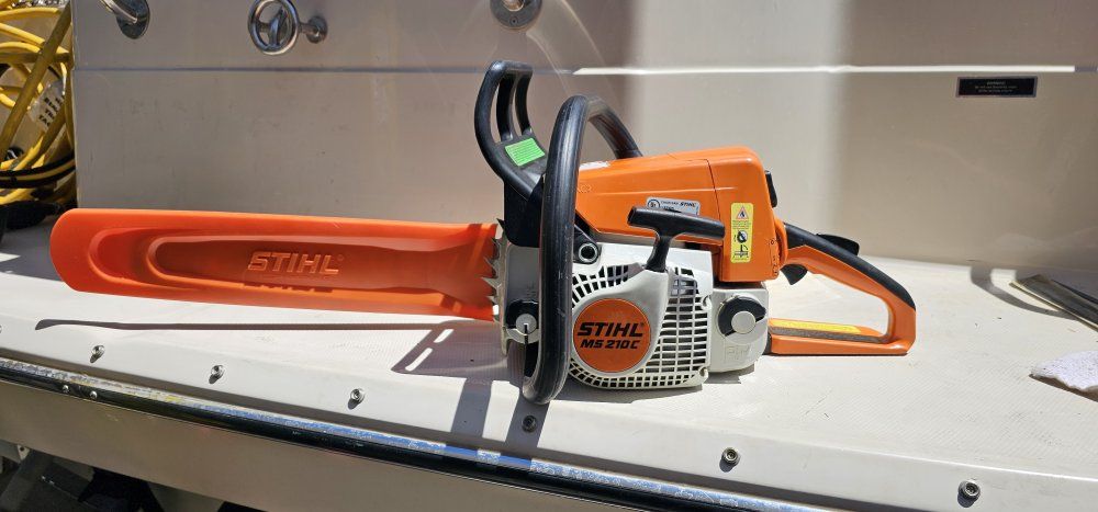 Stihl MS210C 16" Chainsaw