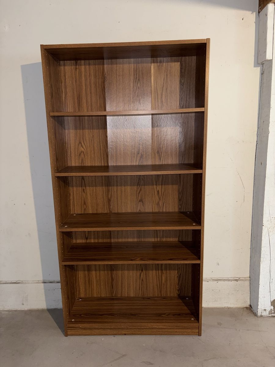 Bookshelf Big