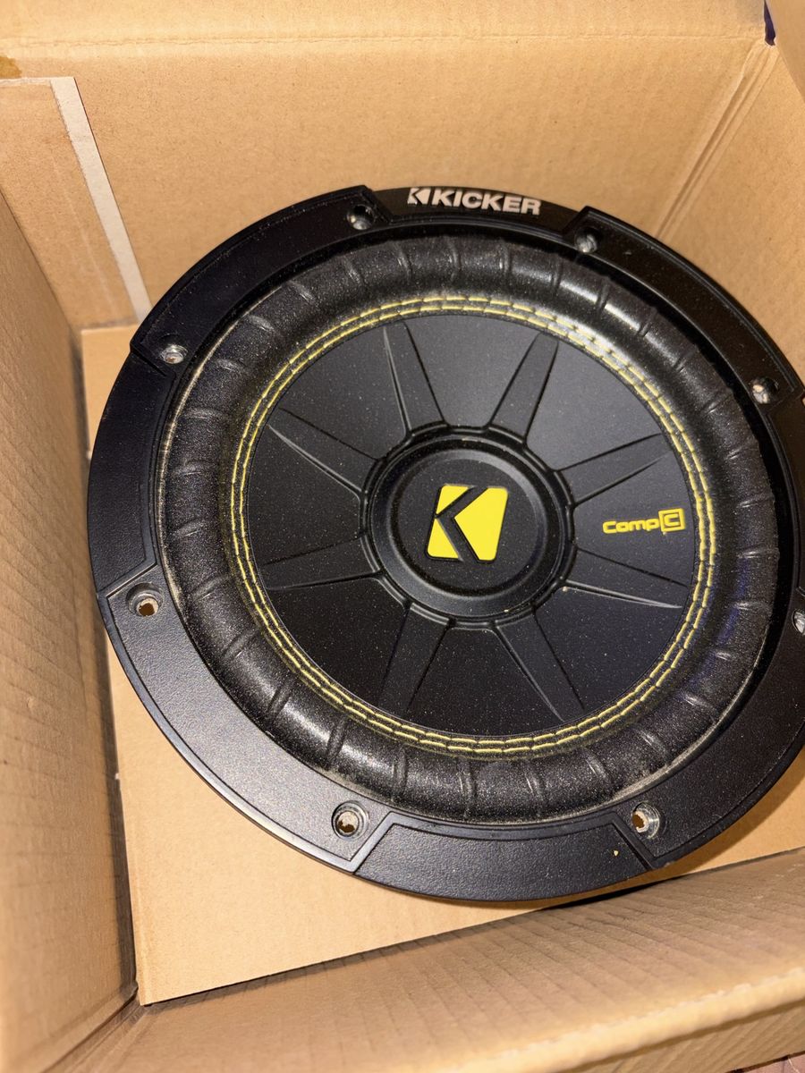 Two Kicker CompC 8" Single Voice Coil Subwoofer (Model 44CWCS84)
