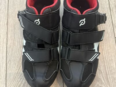 Cycle Shoes, women size 9, mens size 11