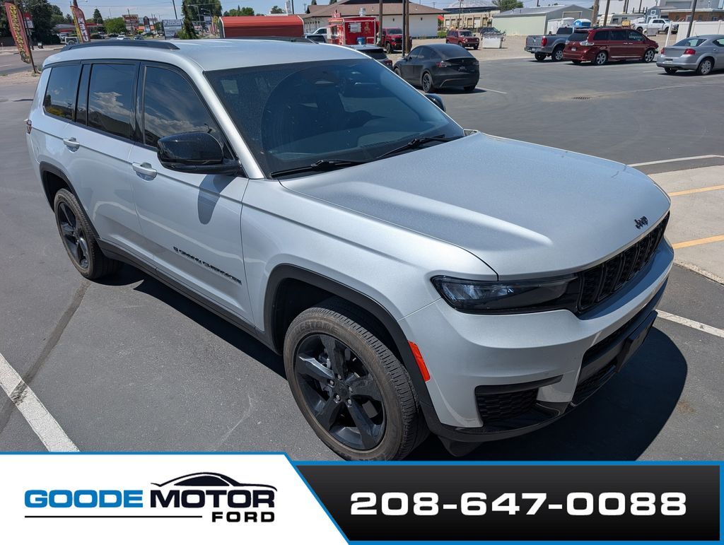 2023 Jeep Grand Cherokee L Altitude