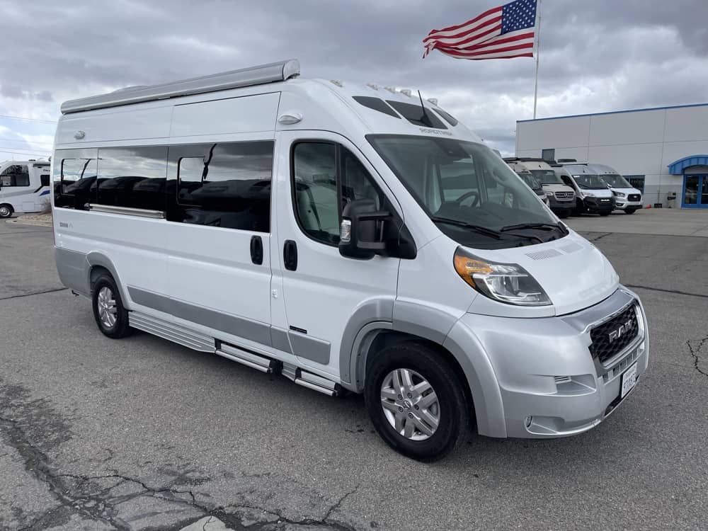 2023 Roadtrek Zion
