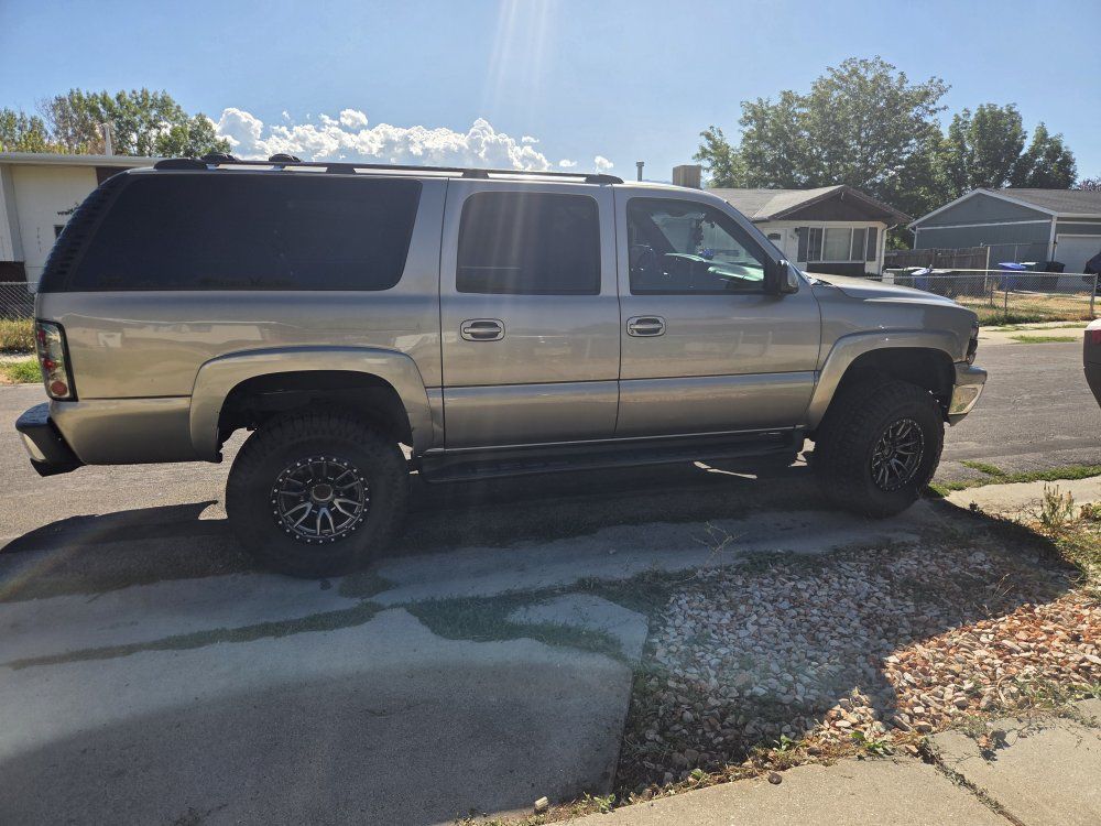 2002 Chevrolet Suburban 1500 LT