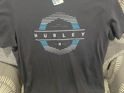 Mens Size m Shirts/pants