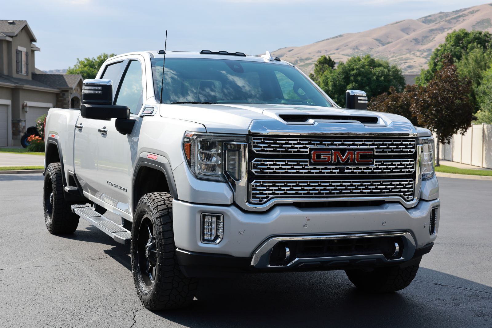 2020 GMC Sierra 3500HD Denali