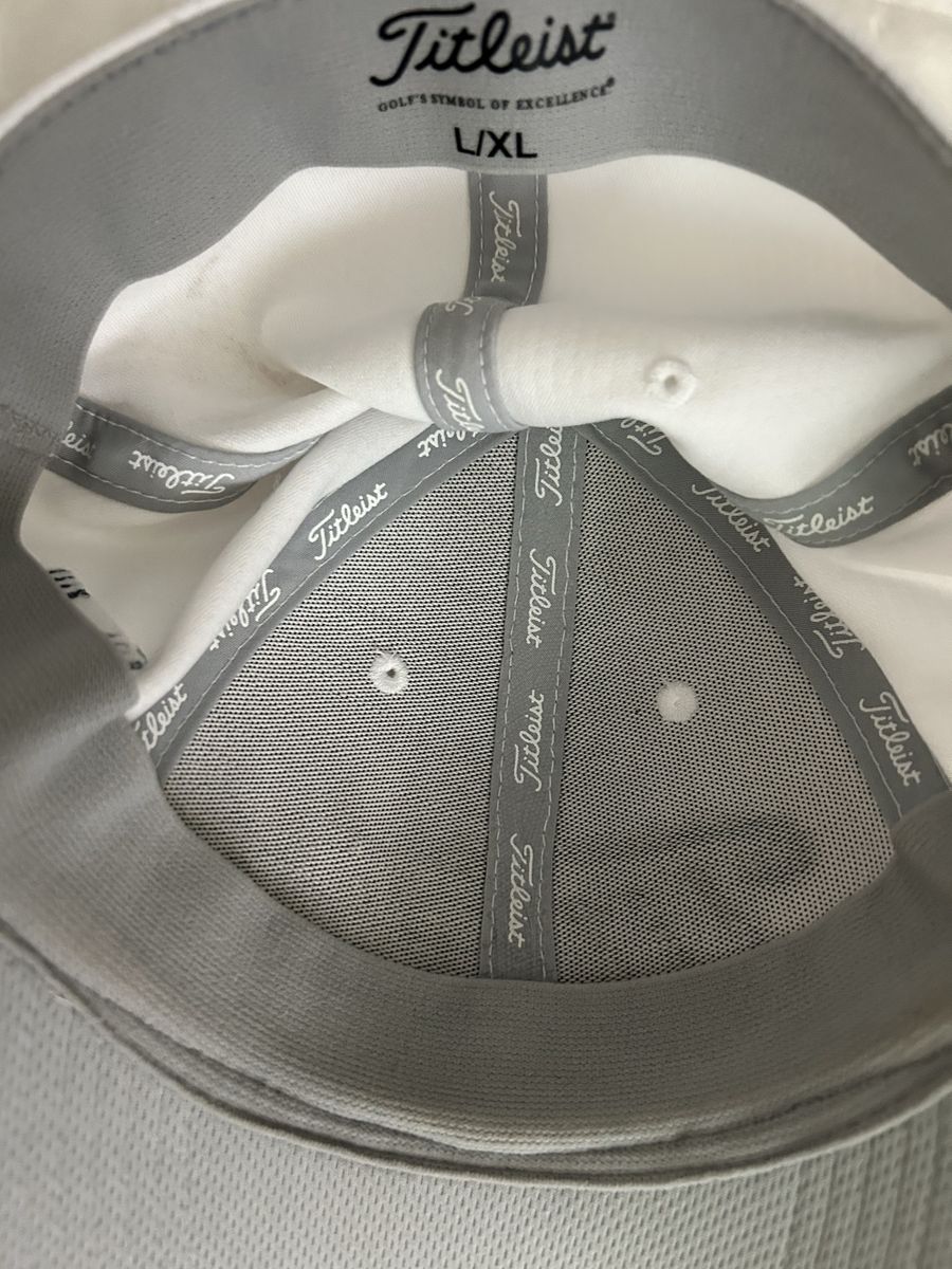 Main image 3