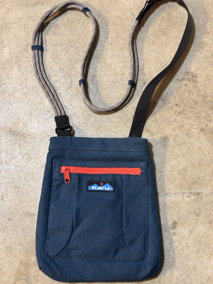 Kavu Purse