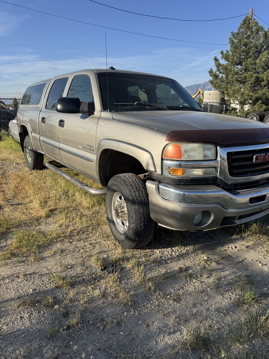 2003 GMC 2500 