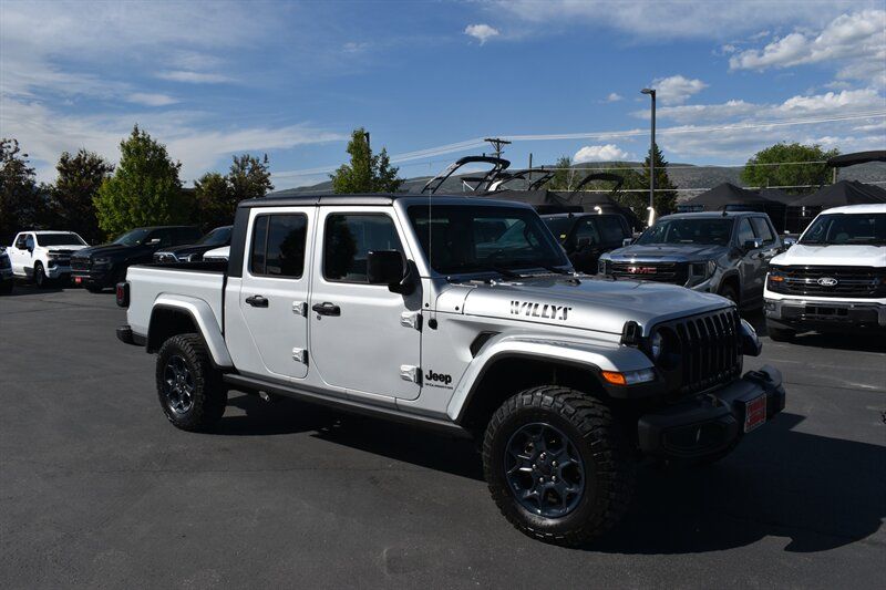 2023 Jeep Gladiator Willys