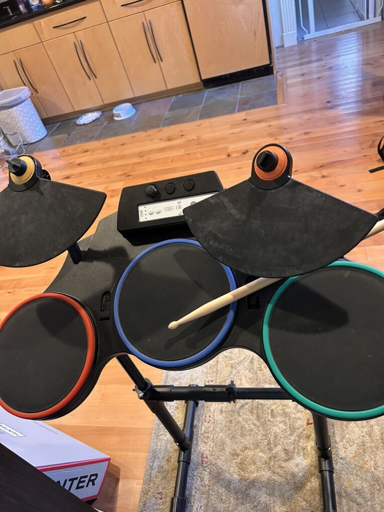 Wii Guitar Hero Drumset - TESTED