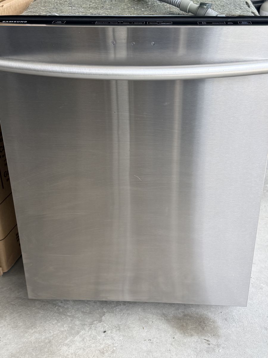 Samsung Dishwasher - Used