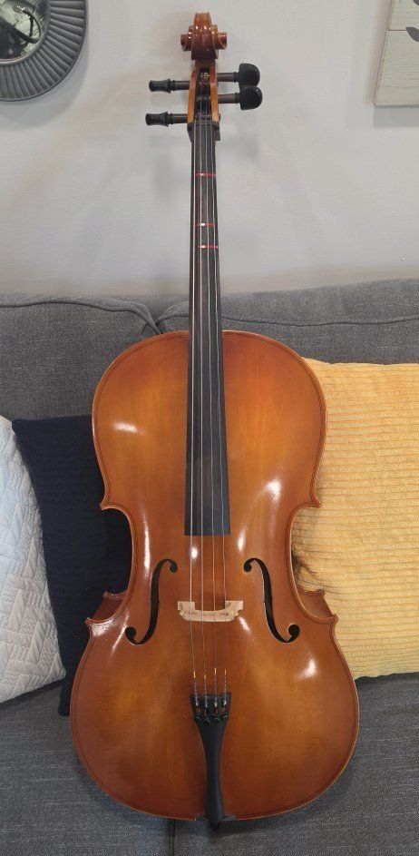 Bernard Mueller 3/4 Cello with J. Remy Bow and Eastman Strings Padded Gig Bag