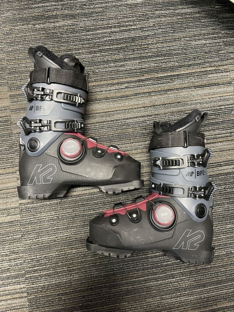 K2 BFC SKI BOOTS SIZE 25.5