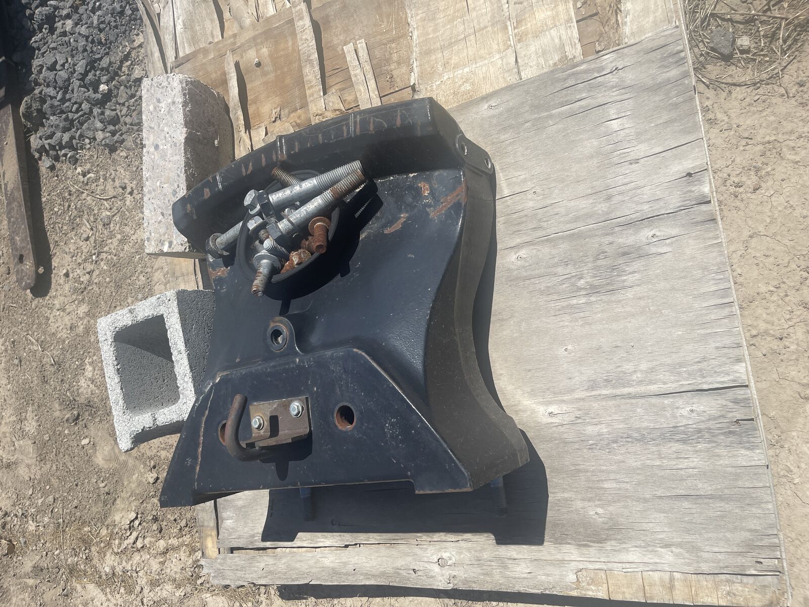 New Holland Front End Suitcase Weight Bracket