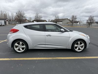 2013 HYUNDAI VELOSTER Base
