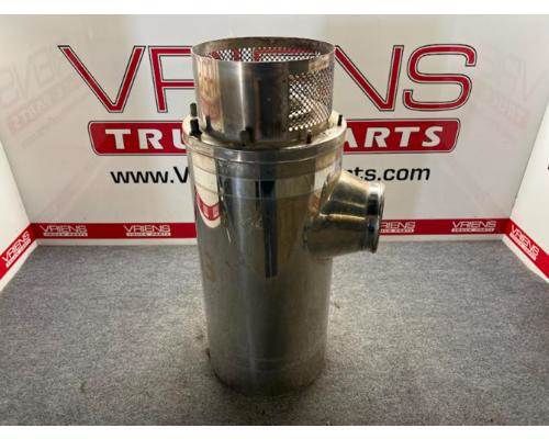 13" DIA AIR CLEANER 
32" LENGTH 
6" INLET DIA