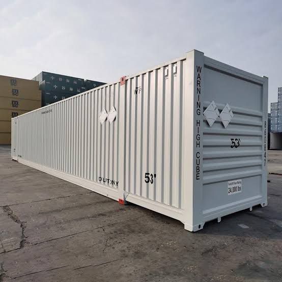 53' 45; 40' 20' and 20' Shipping & Storage Containers / Winf and water Tight Containers