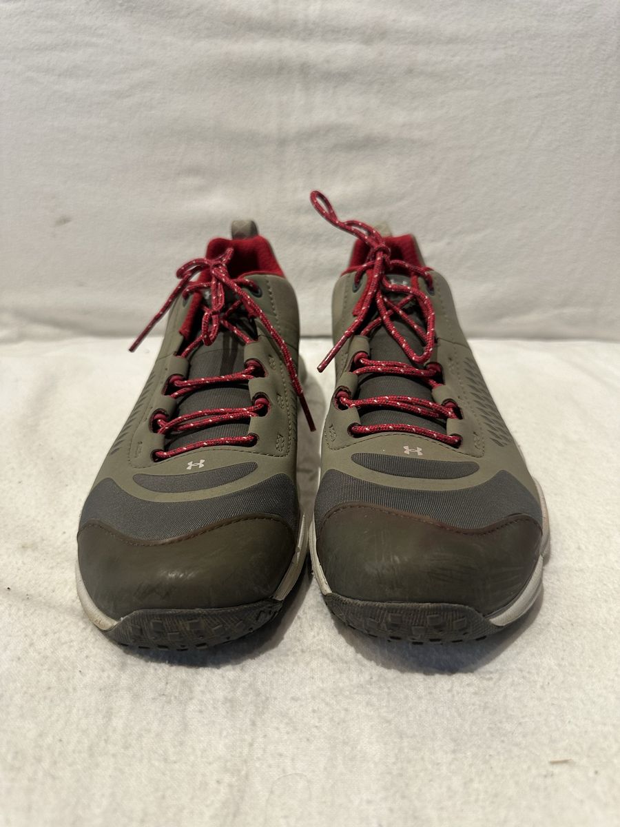 Under Armour women’s size 7.5 beige and gray lightweight, barely used trail shoes