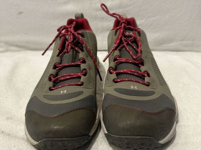 Under Armour women’s size 7.5 beige and gray lightweight, barely used trail shoes