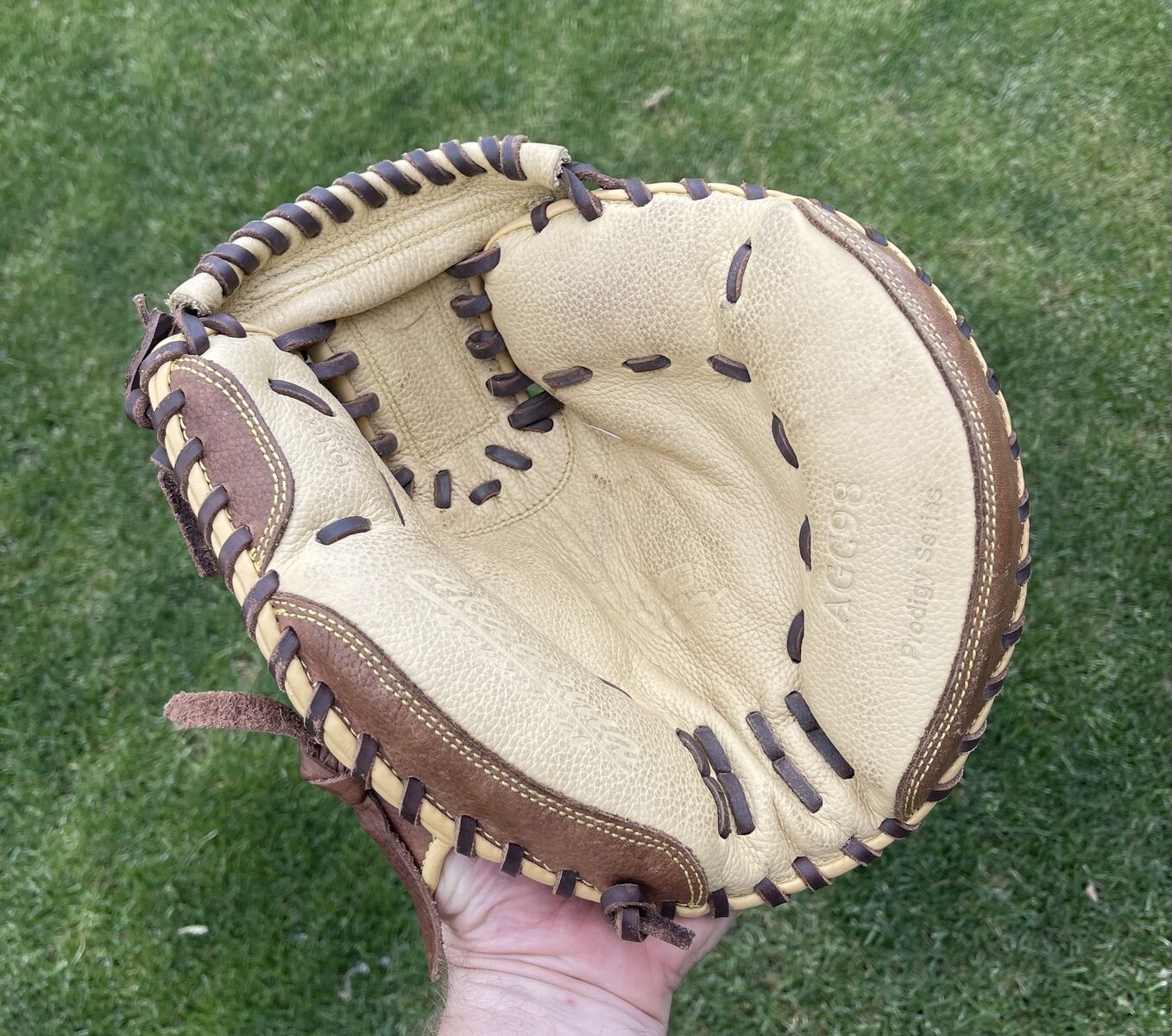 Akadema Youth Baseball Catchers Glove